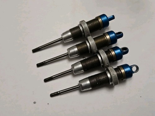 Dämpfer mit gegenkolben - dämpfer, 1:5